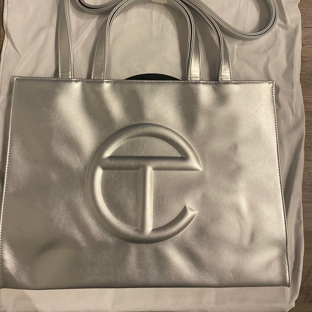 Telfar Medium Silver Shopping Bag/ Excellent Cond. W/ Tags, Dust Bag BRAND NEW